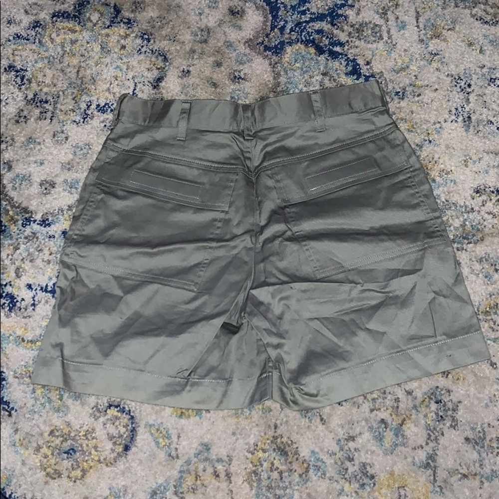 Shorts - Picture 2 of 3